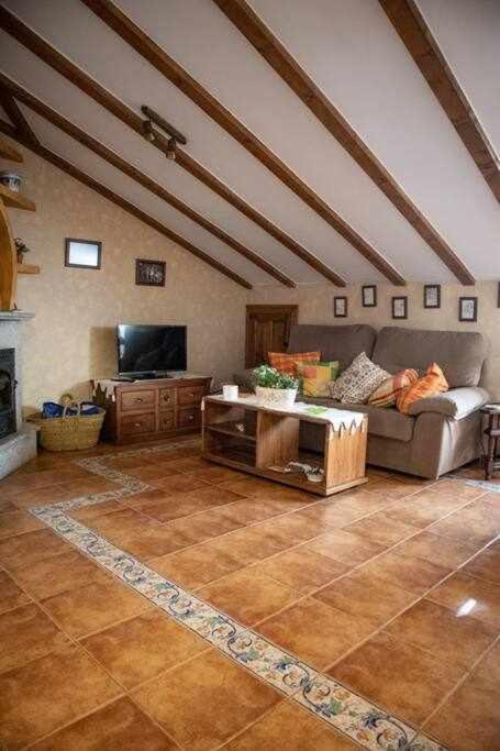 El Nido De Gredos Cuco Apartamento Con Chimenea Наварредонда-де-Ґредос Екстер'єр фото